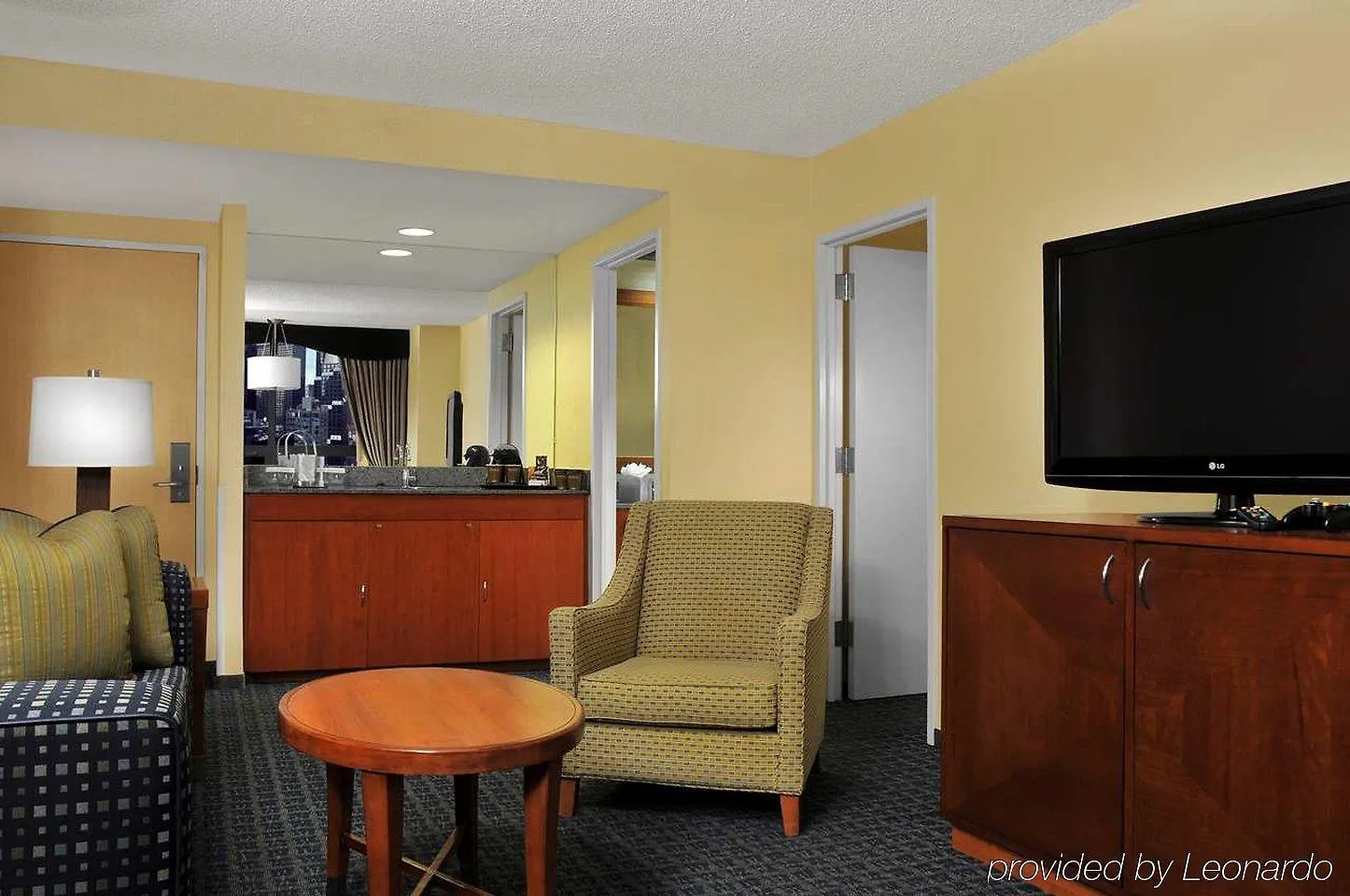 Doubletree Suites By Hilton Nyc - Times Square New York Hotel